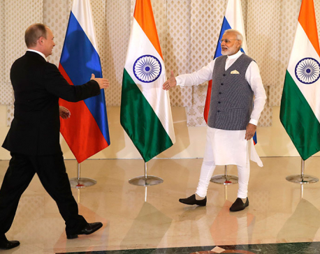 Putin, Modi hold talks to remove irritants in relationship