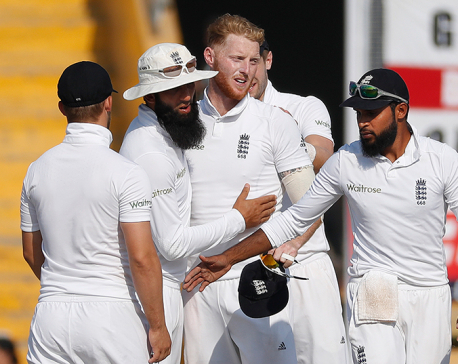 India take 134-run lead over England