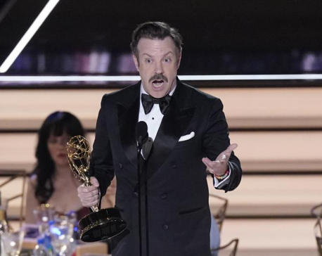 ‘Succession,’ ‘Ted Lasso’ top Emmys; 1st time winners shine