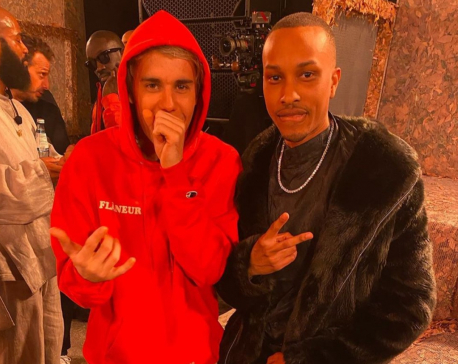 Justin Bieber performs with Kanye West's Sunday Service choir