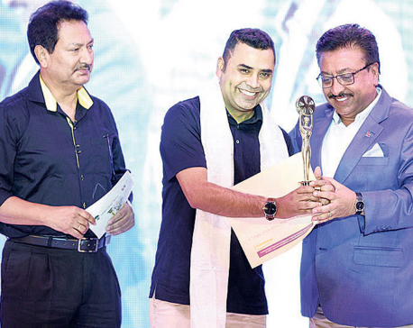 Purano Dunga, Chhakka Panja steal limelight in 5th NFDC award