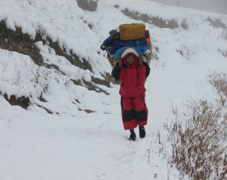 Snowfall affects life in Karnali (With photos)