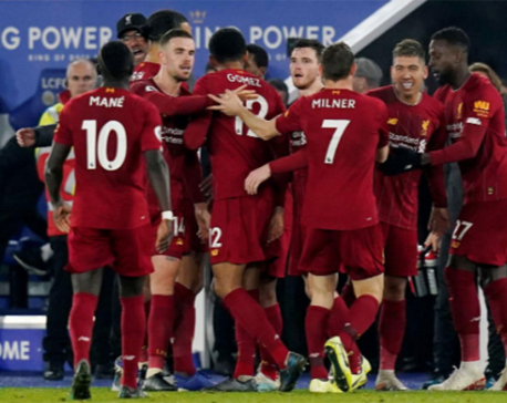 Firmino double as Liverpool crush Leicester to go 13 points clear