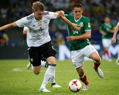 Germany's Ginter leaves Dortmund for Gladbach