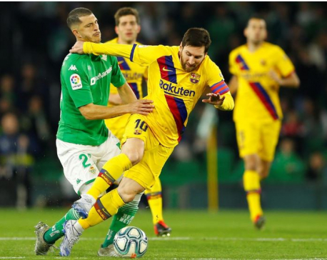 Messi leads thrilling Barca at Betis