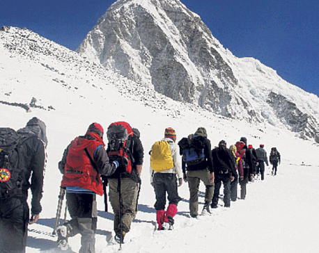 More people aspire to climb Mount Manaslu this autumn
