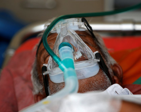 India's coronavirus crisis intensifies as nations pledge aid
