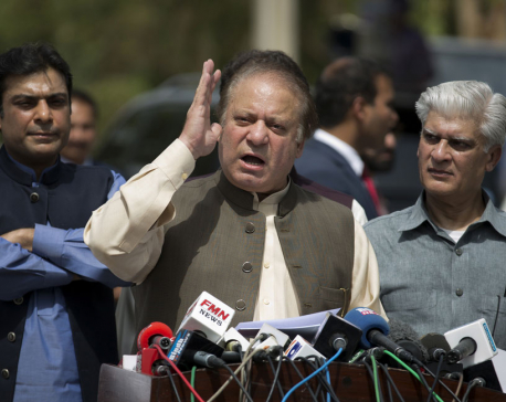 Pakistan High Court disqualifies PM Nawaz Sharif from serving
