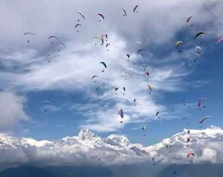 Ban on paragliding lifted with five conditions