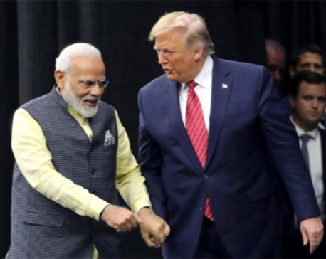 'Howdy, Modi!': Thousands, plus Trump, rally in Texas for India's leader