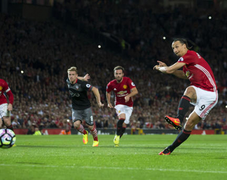 Zlatan stars as United beats Southampton 2-0