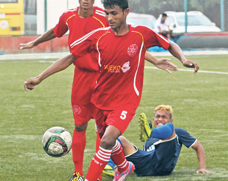 Shree Kumari climbs atop league table