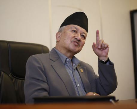 A people's representative who leaves party should bow down to citizens and apologize: Nembang