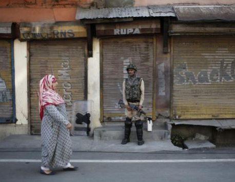 India moves to divide Jammu and Kashmir state despite protests, attacks