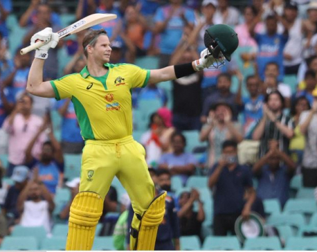 Smith hits second straight ton as Australia post 389-4 vs India