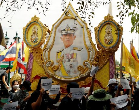 Biggest Thai protest in years puts pressure on government