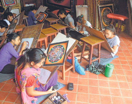 Women in Thangka painting