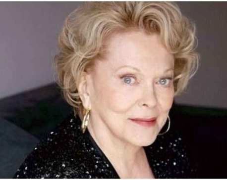 Veteran actor Shirley Douglas passes away at 86
