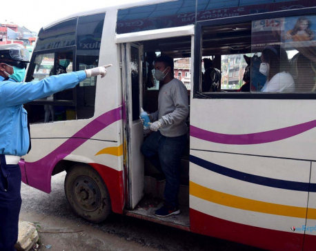 PHOTOS: Traffic police inspecting vehicles as public transportation resumes in Valley