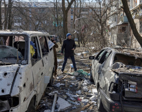 Russia renews assault on Mariupol and missiles hit Odesa, Ukraine says