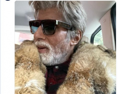 Amitabh Bachchan turns out to be Abhishek's Monday motivation