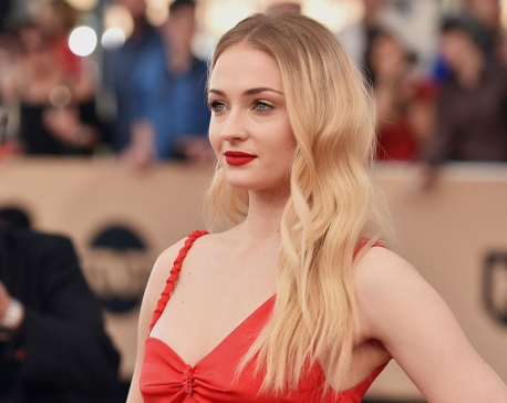 Sophie Turner kicks off her European bachelorette party in style