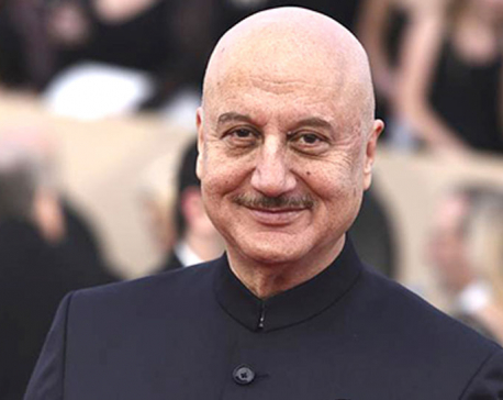 Anupam Kher suffers a minor injury on the sets of his next film