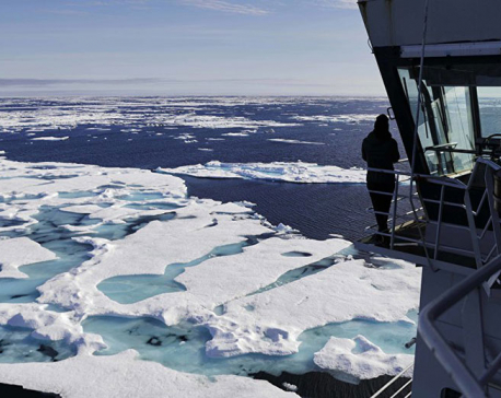 Thickest Arctic ice breaks up as Trump admin rolls back pollution regulations