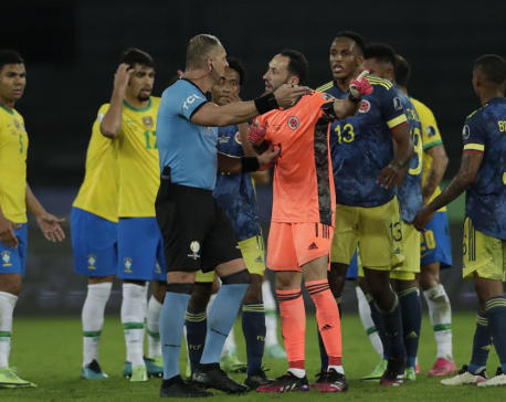 Brazil beats 2-1 Colombia after referee’s accidental pass