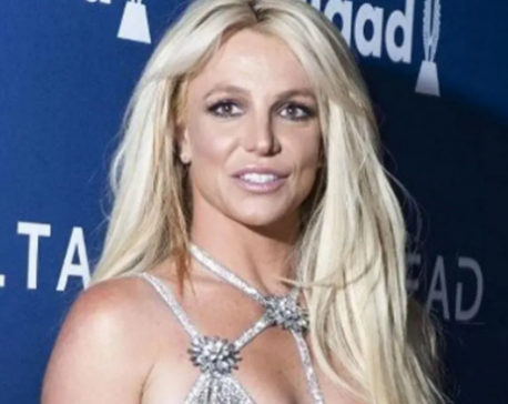 Britney Spears fears return of paparazzi after end of conservatorship