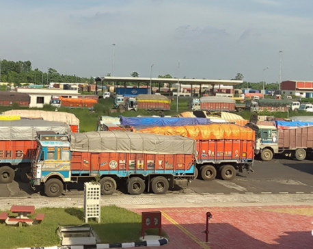 FTTEN demands ban on Indian cargo vehicles in Nepal