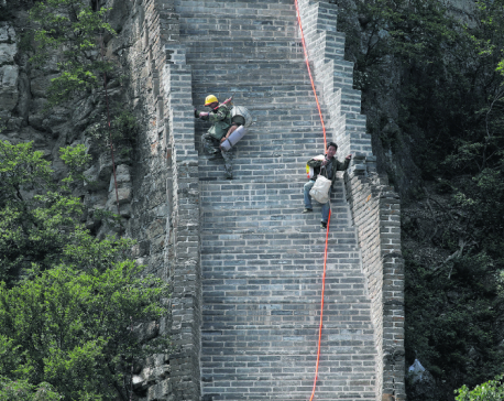 China’s Great Wall repaired with simple tools and old bricks