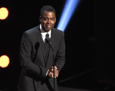 Chris Rock says he has COVID-19, urges vaccination