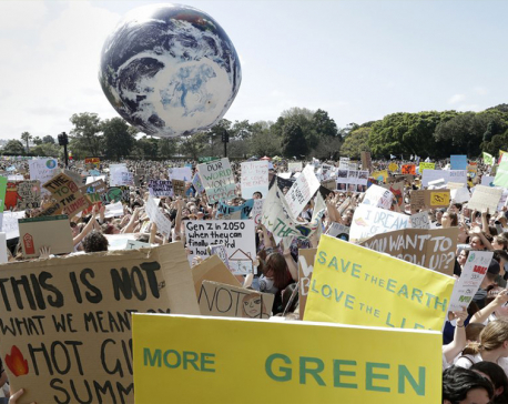 Tens of thousands join climate protests before UN summit