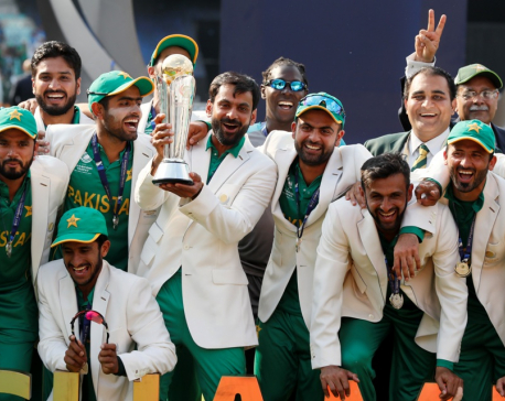 Pakistan beats Sri Lanka in nerve-shredder to reach CT semis