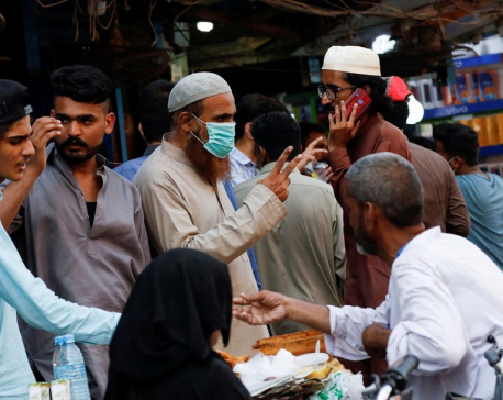 Pakistan cracks down on safety breaches, coronavirus cases top 100,000