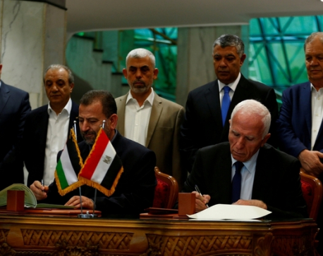 Hamas and Fatah delegations in Cairo for unity talks