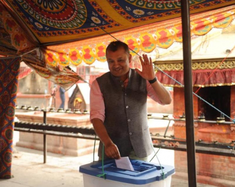 Gagan Thapa casts his vote in Maitidevi