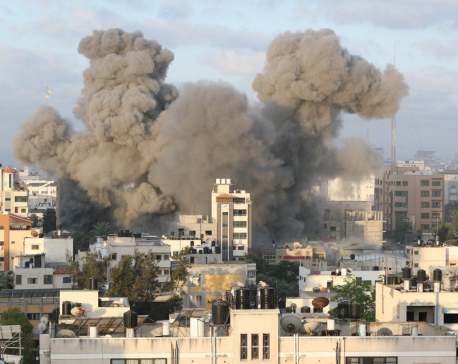 Israel strikes near Gaza’s largest hospital after accusing Hamas of using it as a base