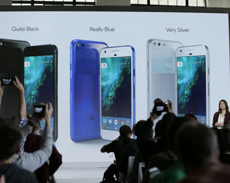 Google gets aggressive with new phones, other gadgets
