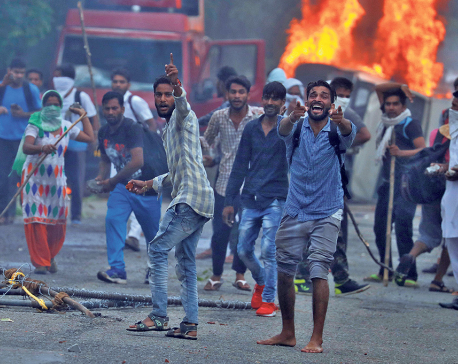 India detains hundreds, after deadly ‘godman’ protests