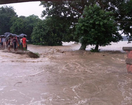 Khado River inundates 800 houses in Saptari