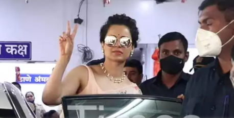 Kangana Ranaut reaches Khar Police station for questioning in the anti-Sikh post case