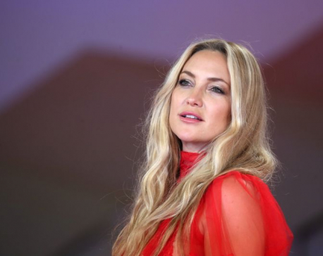 Kate Hudson, Jeon Jong-seo star in tribute to outsiders 'Mona Lisa and the Blood Moon'