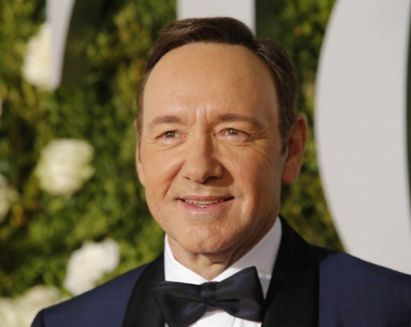 The Usual Suspects, American Beauty actor Kevin Spacey declares life as a gay man