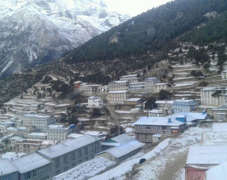 Biting cold affects normal life in Solu, Khumbu area deserted
