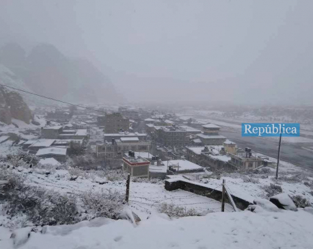 Manang, Mustang witness heavy snowfall today (with photos)
