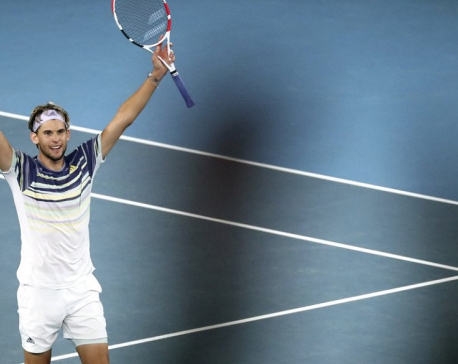 Thiem beats Zverev to reach 1st Australian Open final