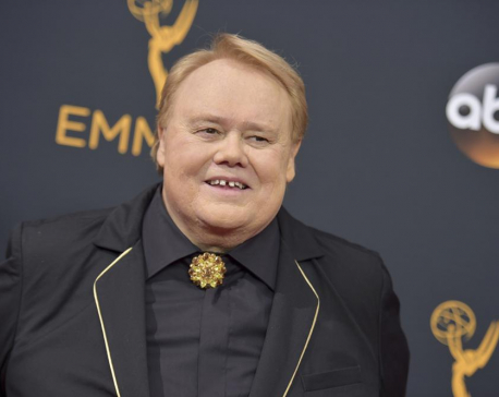 Actor-comedian Louie Anderson undergoing cancer treatment