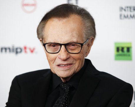Talk show host Larry King in hospital with COVID-19